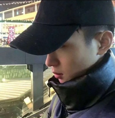 为什么初中男生有“QQ小号”？八成是在偷偷做这“三件事”，贼准