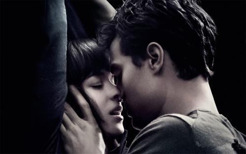 那些甜蜜拥吻的微信头像爱情就是从无水印开始